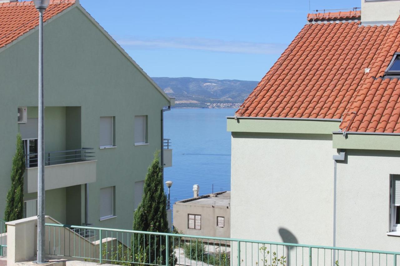 Toni Apartment Omis Exterior photo