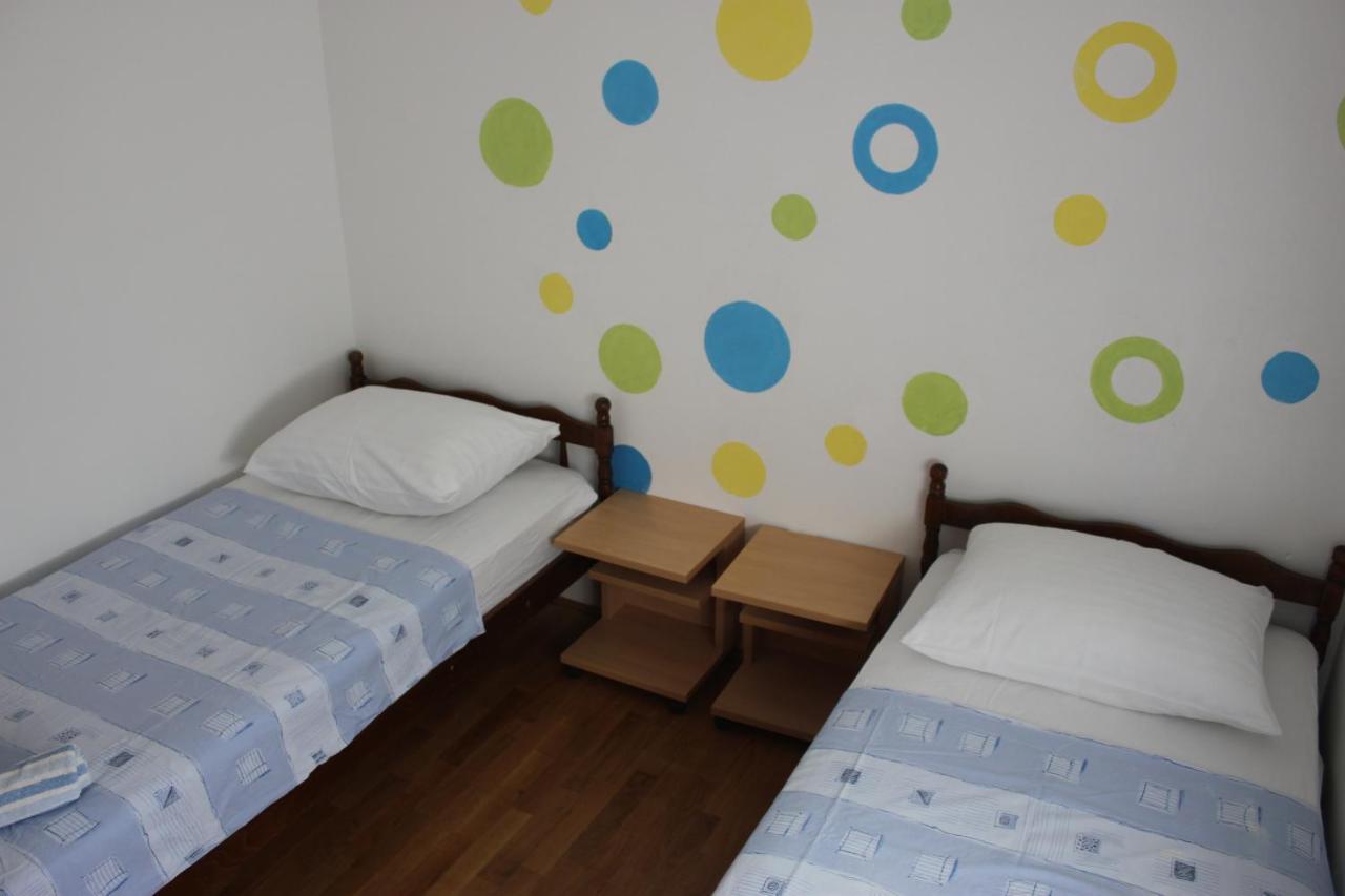 Toni Apartment Omis Exterior photo