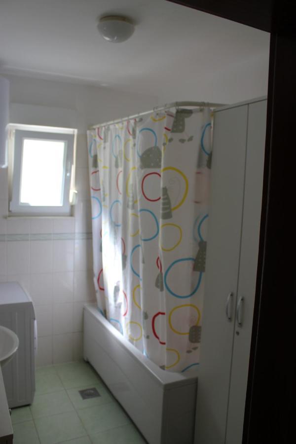 Toni Apartment Omis Exterior photo