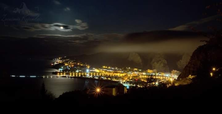 Toni Apartment Omis Exterior photo
